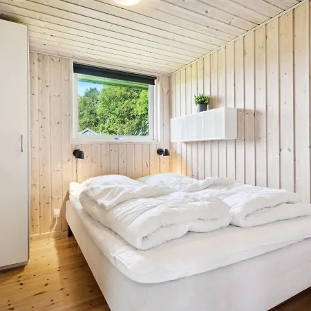 Holiday home Edin - 150m From The Sea In Se Jutland By Interhome Aabenraa
