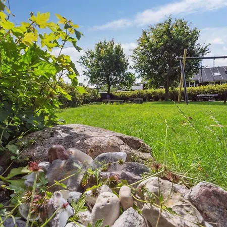 Hébergement de vacances Edin - 150m From The Sea By Interhome
